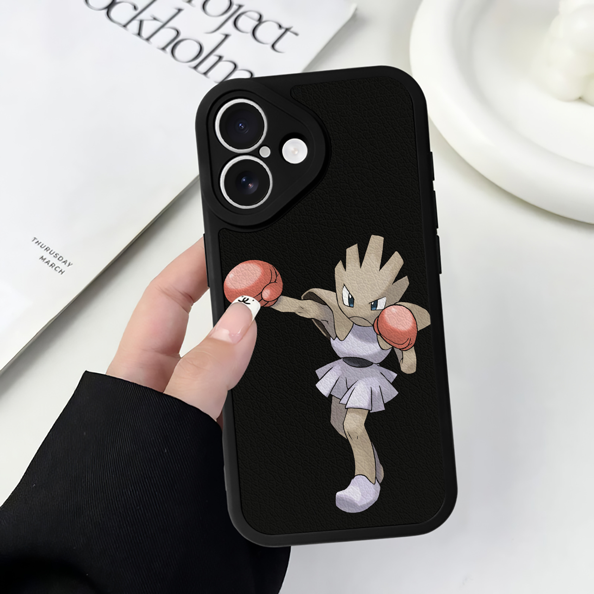 （画像用） ポケットモンスター Pokémon 【iPhone 16シリーズ対応】シリコンスマホケース（レザー調） 材質：シリコン